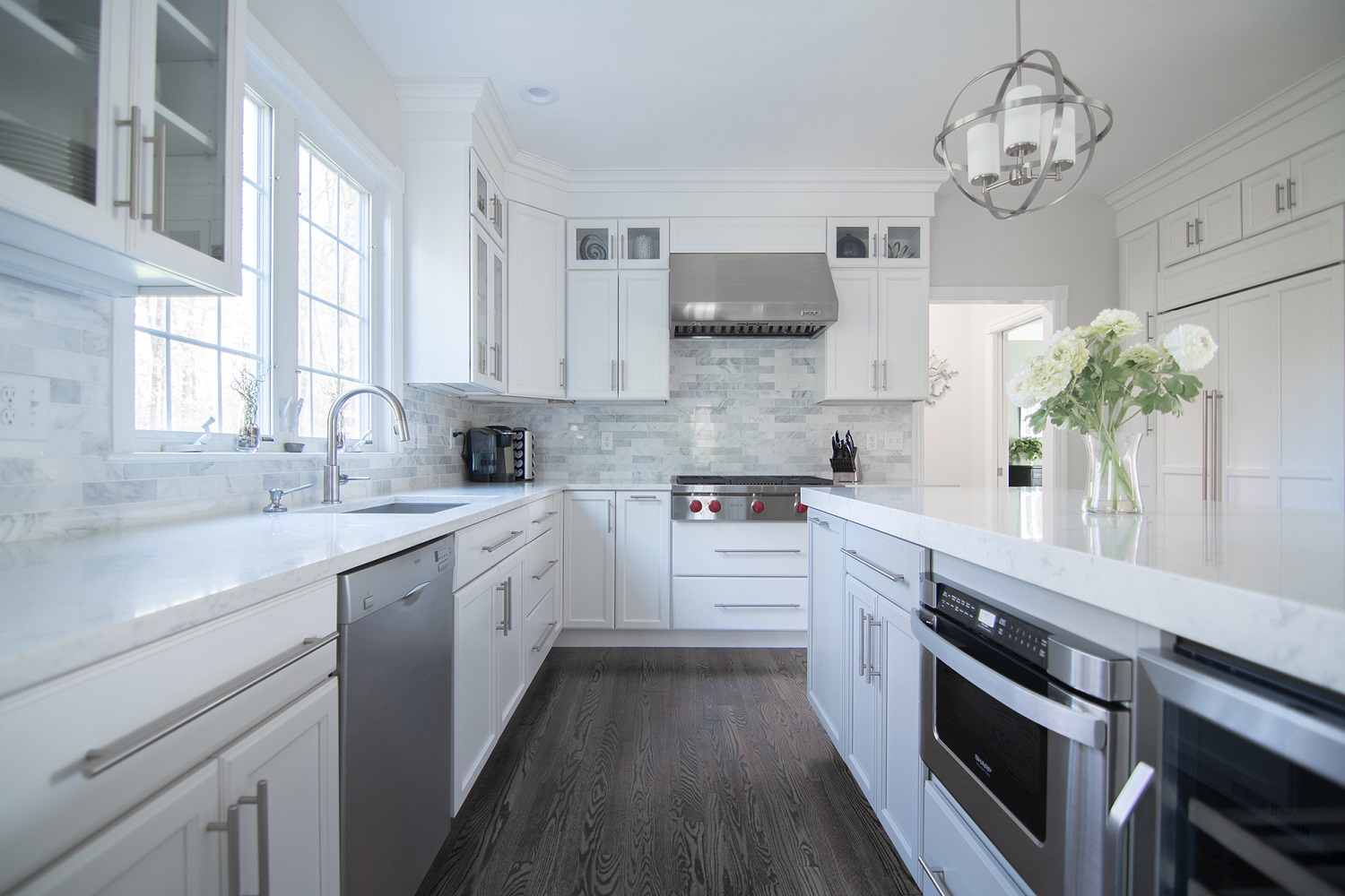 nice white kitchen design